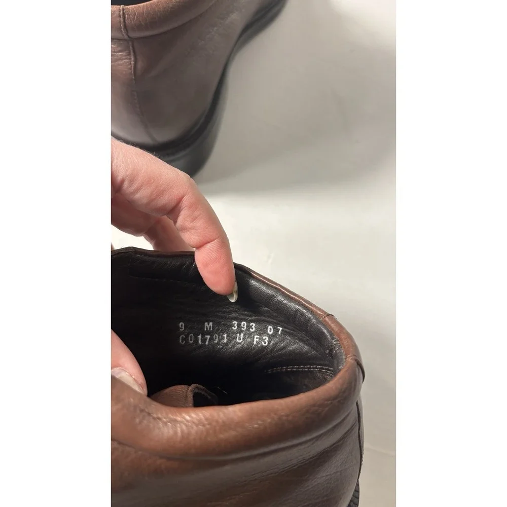 Cole Haan City Brown Leather Chukka Boots Men's Size 9M Lace Up Ankle Casual‎